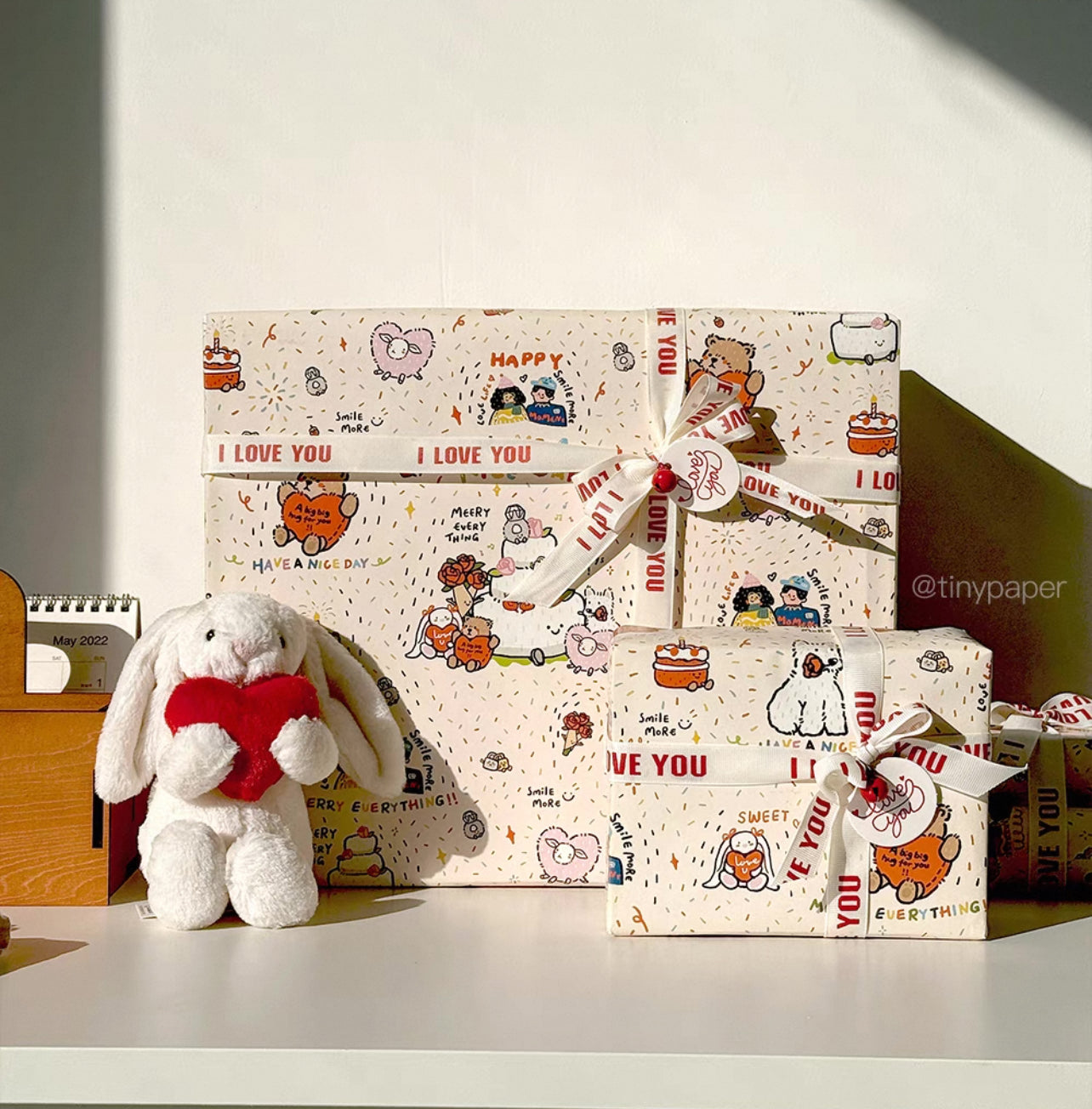 Gift Paper “ 𝑪𝒖𝒕𝒆 𝑱𝒆𝒍𝒍𝒚 𝑩𝒆𝒂𝒓 ”