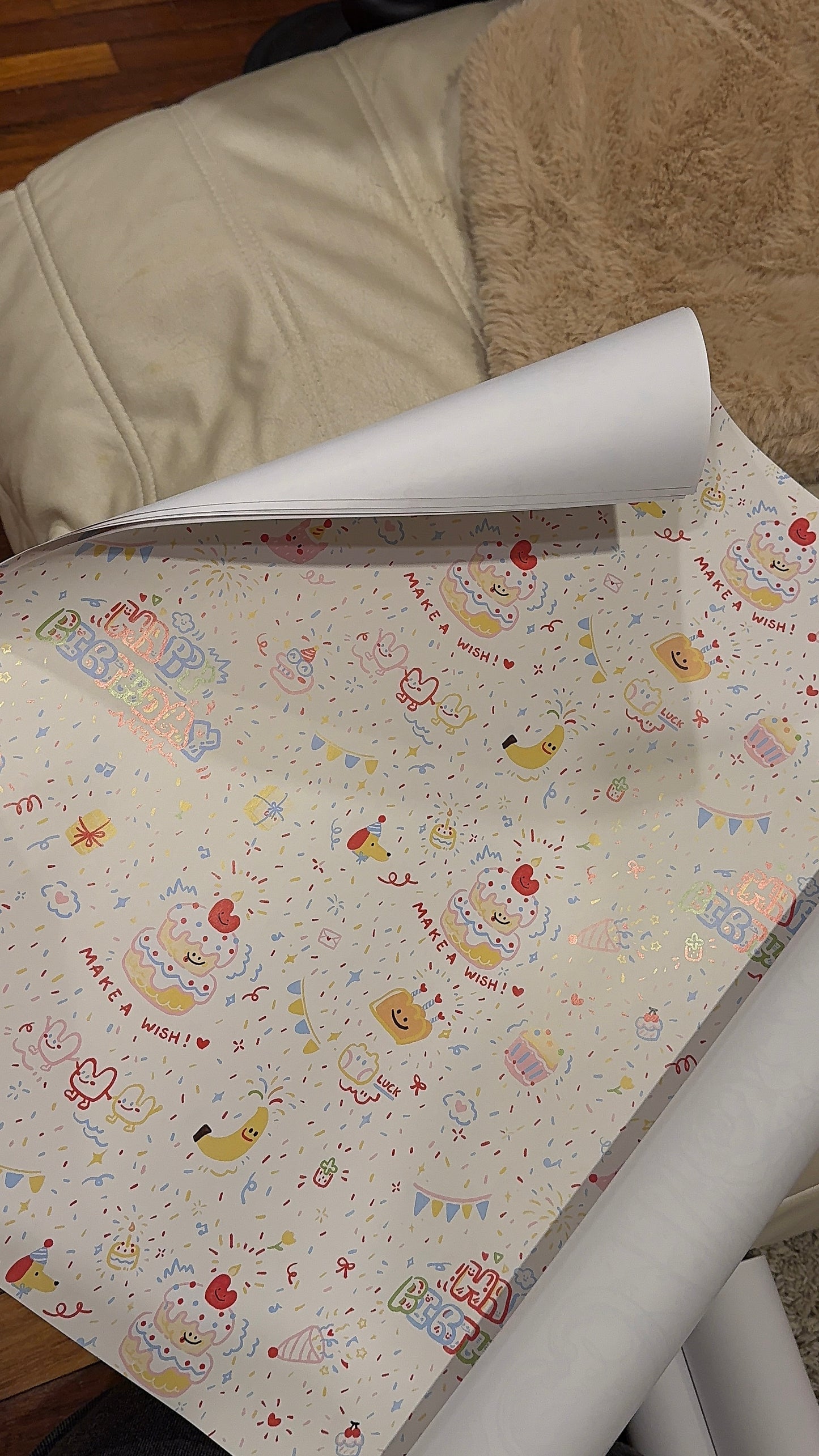 Gift Paper “ 𝑯𝒂𝒑𝒑𝒚 𝑩𝒊𝒓𝒕𝒉𝒅𝒂𝒚 ”
