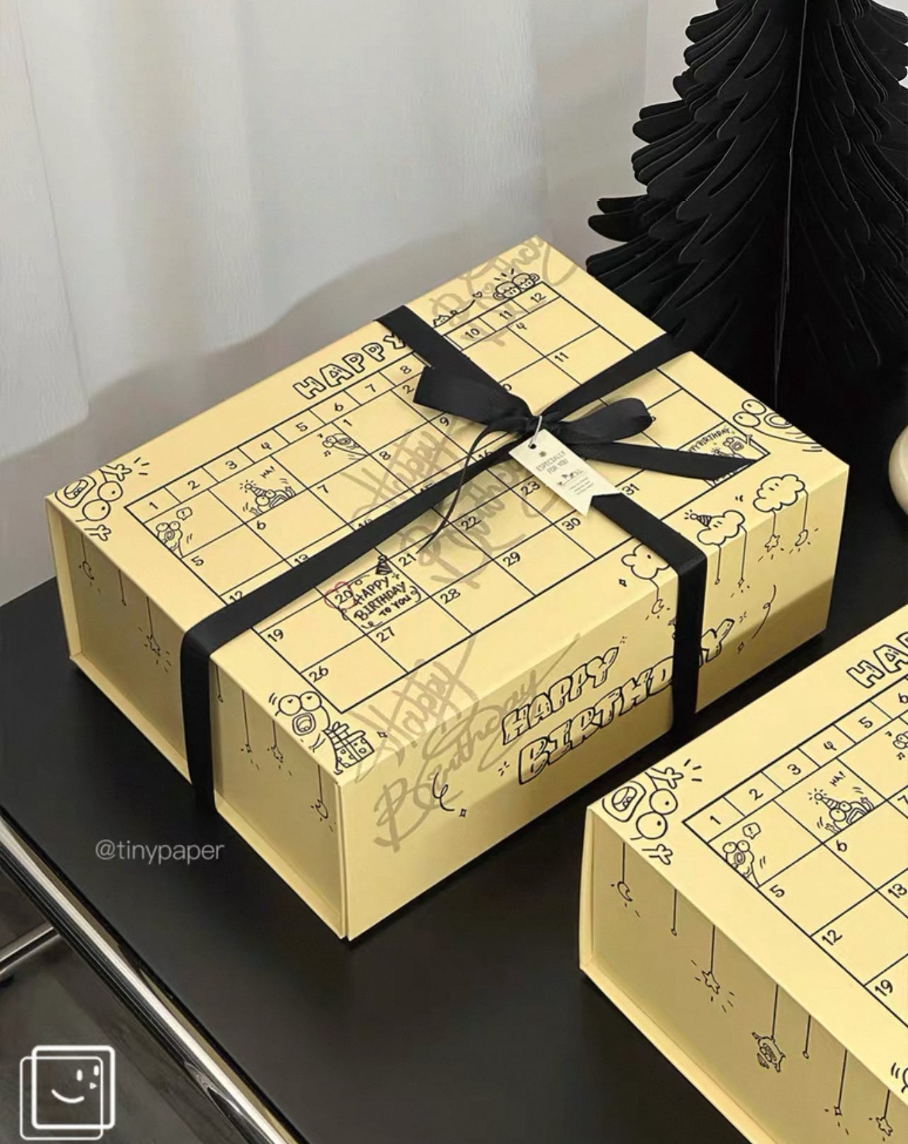 GiftBox Graffiti Cute Ins Style