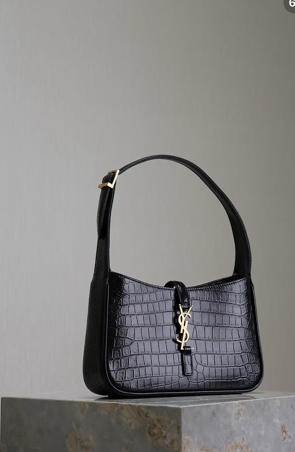 Ysl Hobo LE5A7 Medium