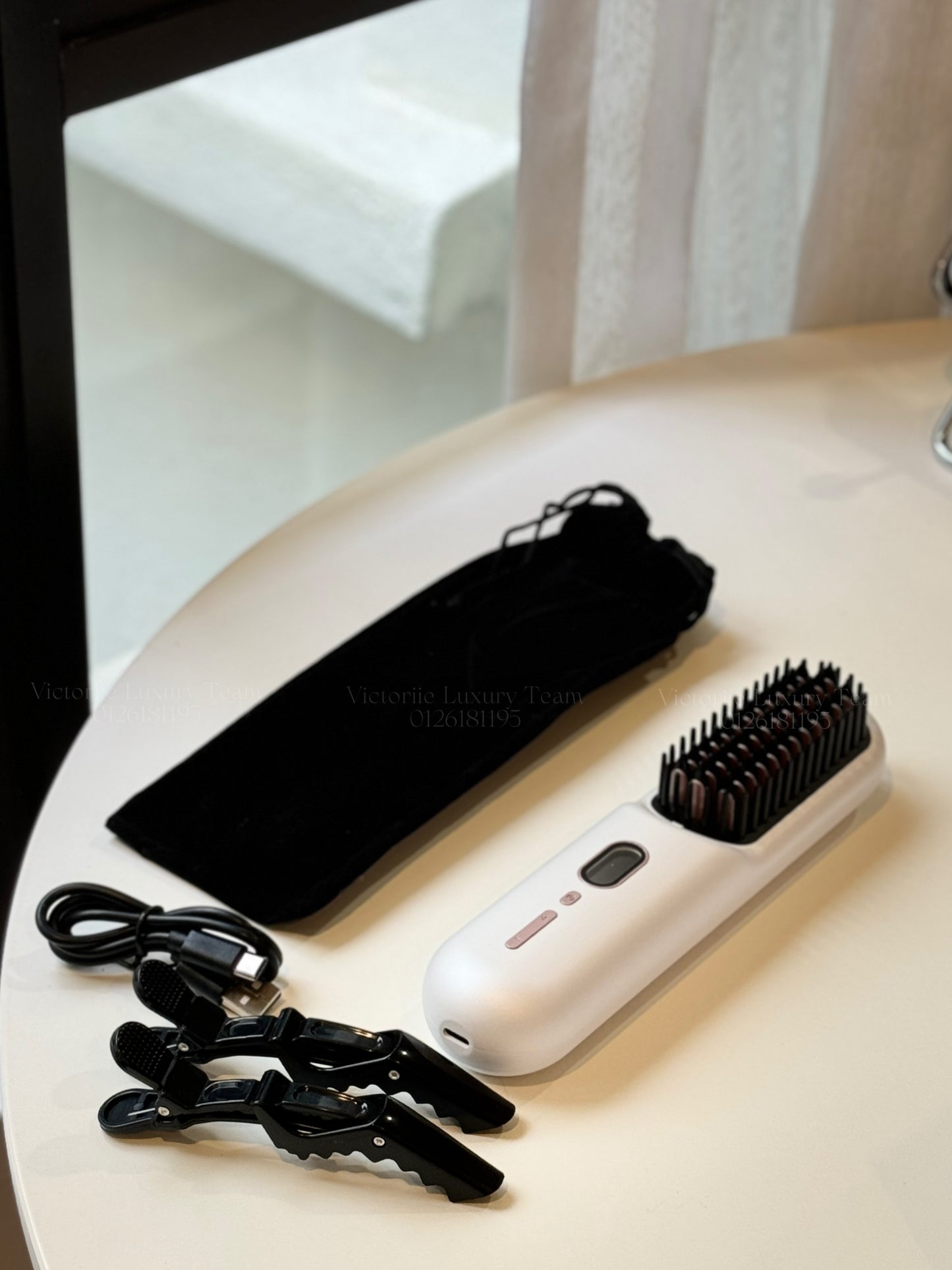 Wireless Straightening Comb